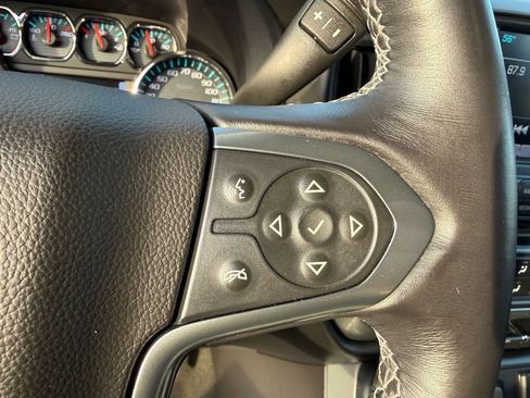 Used 2017 Chevrolet Silverado 1500 LT image 23