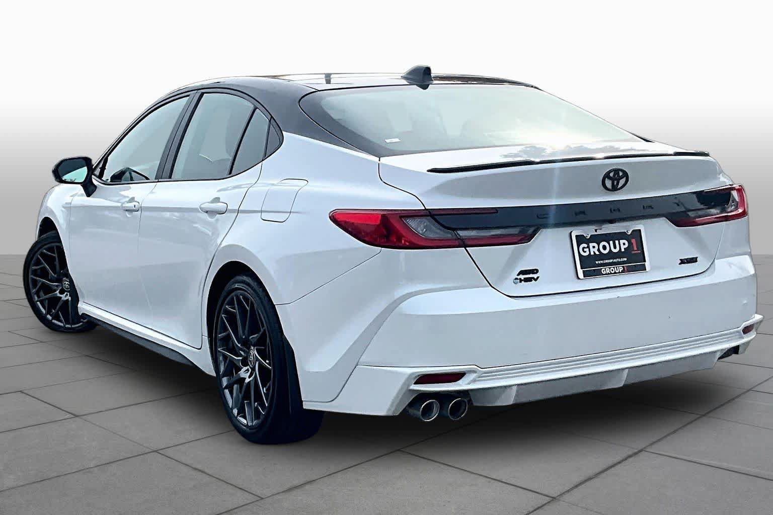 Used 2025 Toyota Camry XSE AWD/4WD image 12