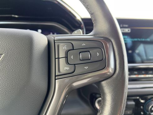 Used 2022 Chevrolet Silverado 1500 ZR2 w/ Technology Package image 25