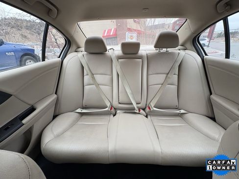 Used 2016 Honda Accord Touring image 24