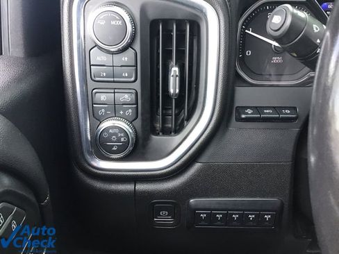 Used 2023 GMC Sierra 2500 AT4 w/ AT4 Premium Plus Package AWD/4WD image 23