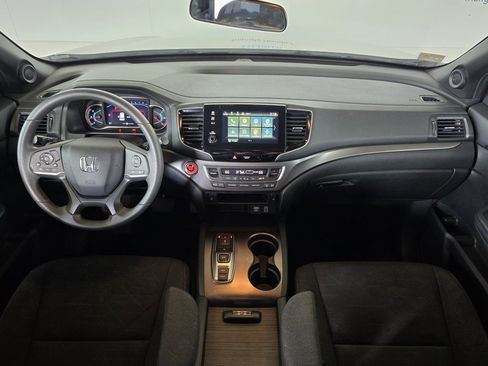 Used 2022 Honda Pilot Sport image 11