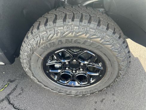 New 2026 Chevrolet Silverado 1500 ZR2 w/ ZR2 Bison Edition image 4