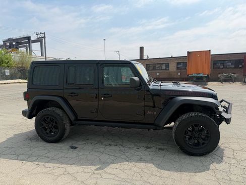 Used 2018 Jeep Wrangler Unlimited Rubicon AWD/4WD image 5