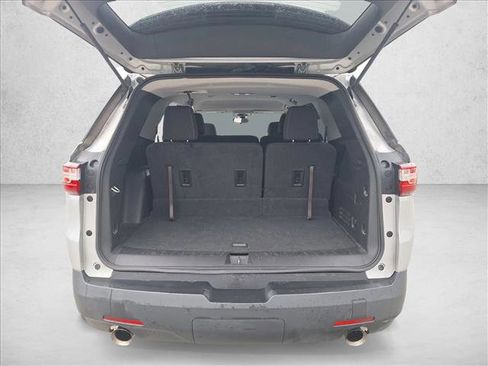 Used 2019 Chevrolet Traverse LS image 15