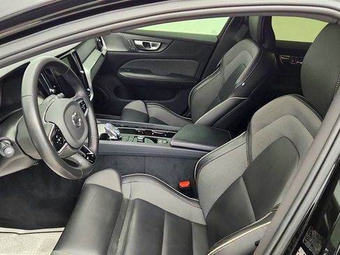 Used 2024 Volvo S60 B5 Plus w/ Climate Package AWD/4WD image 13