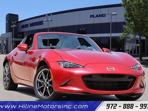 Used 2017 MAZDA MX-5 Miata RF Grand Touring image 1