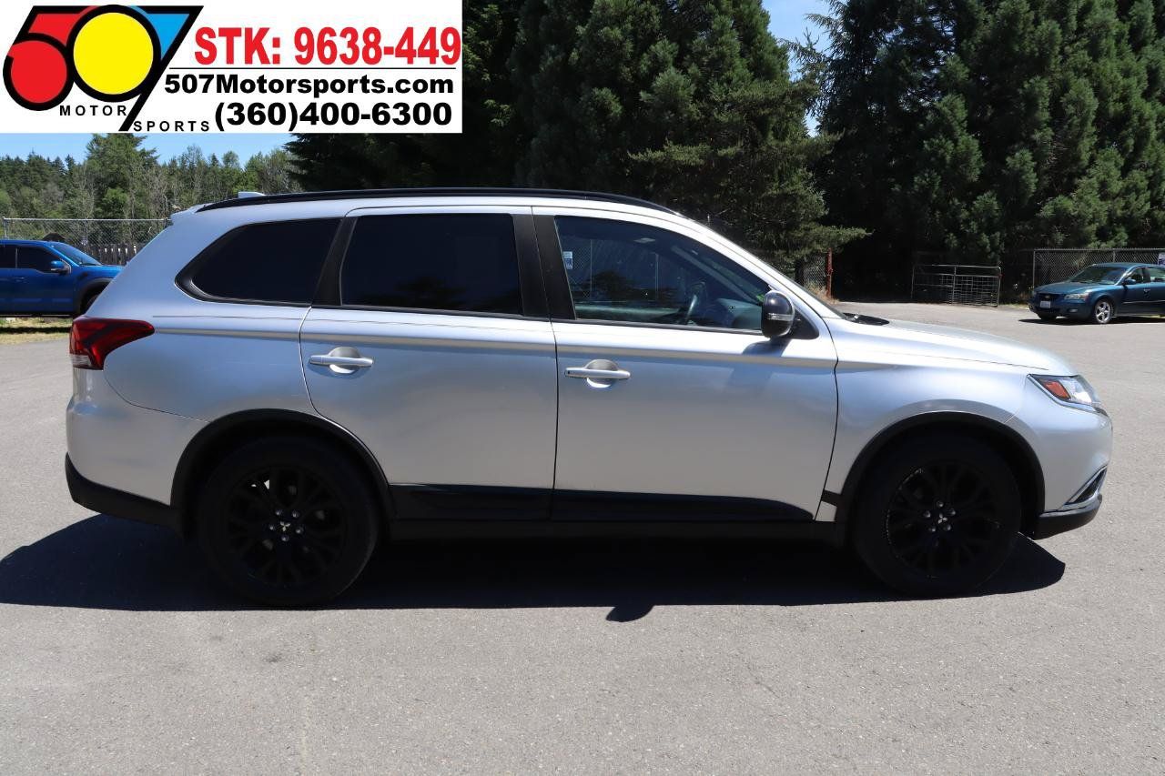 Used 2018 Mitsubishi Outlander LE AWD/4WD image 9