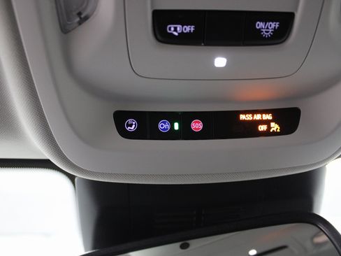 Used 2024 Buick Envision Sport Touring image 46