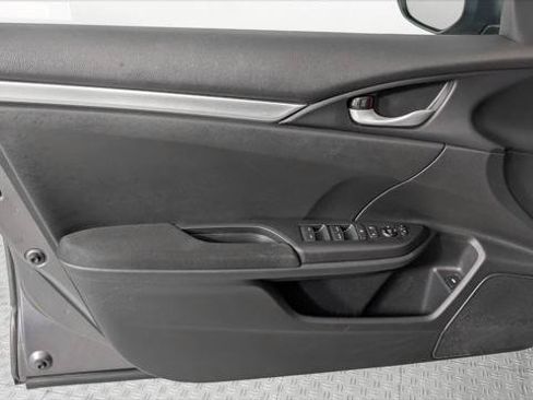 Used 2019 Honda Civic LX image 13