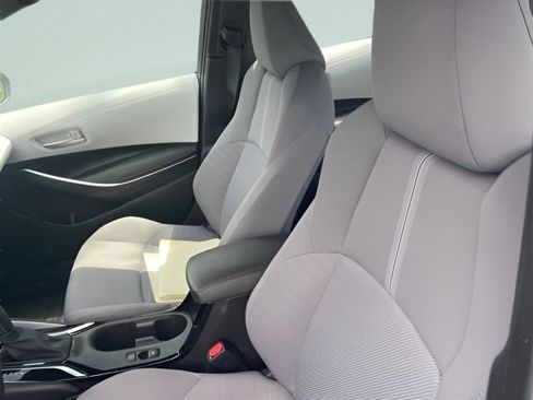 Used 2023 Toyota Corolla SE FWD image 17