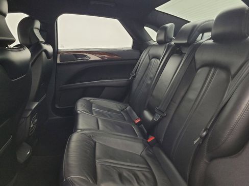 Used 2017 Lincoln MKZ Select image 18