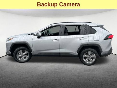 Certified 2025 Toyota RAV4 XLE AWD/4WD image 7