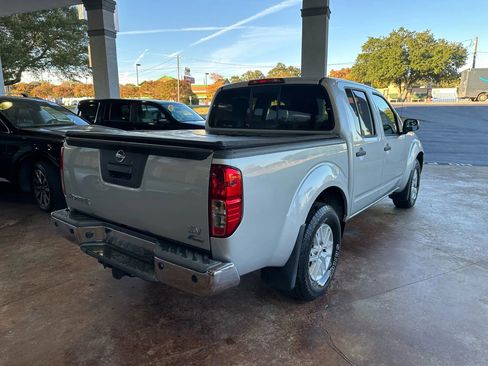Used 2019 Nissan Frontier SV w/ Value Truck Package image 5