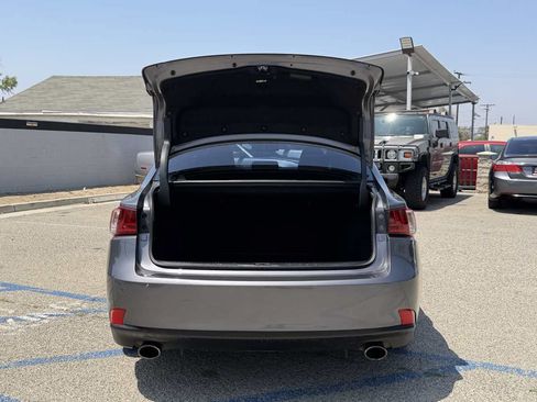 Used 2014 Lexus IS 250 w/ Navigation Package RWD image 21