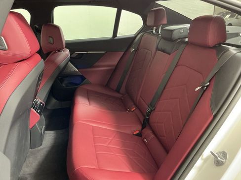 Certified 2024 BMW i5 eDrive40i w/ Premium Package image 29