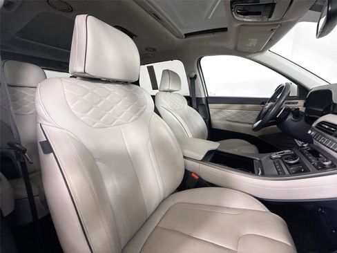 Used 2022 Hyundai Palisade Calligraphy image 45