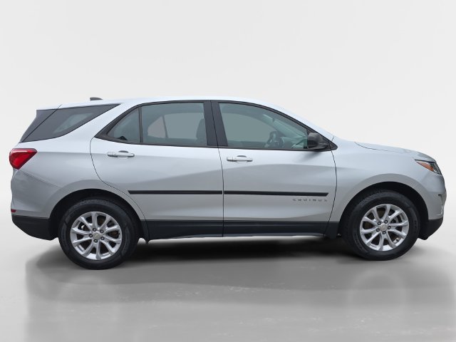 Used 2019 Chevrolet Equinox LS AWD/4WD image 19