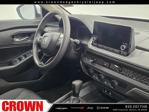 Used 2023 Honda Accord EX image 11