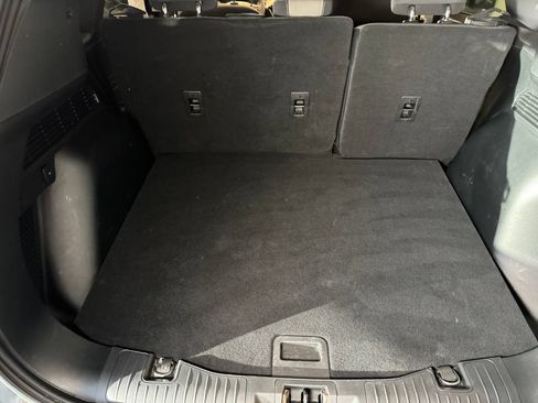 Used 2022 Ford Escape SE w/ Cold Weather Package AWD/4WD image 22