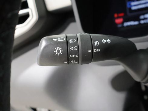 Used 2024 Toyota Tundra Limited w/ TRD Off-Road Package AWD/4WD image 33