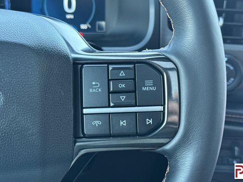 Used 2024 Ford Expedition Max Platinum AWD/4WD image 32