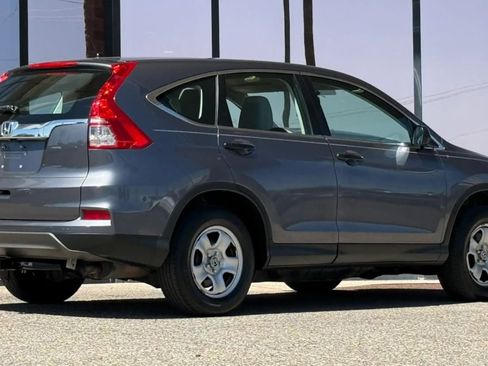 Used 2016 Honda CR-V LX image 12