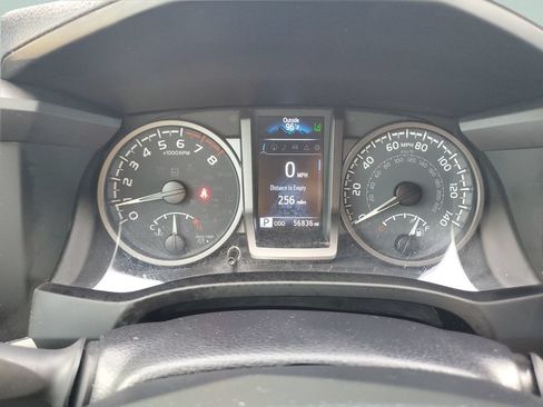 Certified 2023 Toyota Tacoma TRD Off-Road w/ Advanced Technology Package AWD/4WD image 22