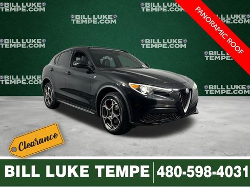 Used 2022 Alfa Romeo Stelvio Ti AWD/4WD image 1