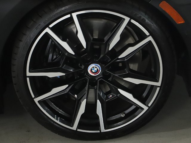 Used 2023 BMW M850i xDrive Convertible AWD/4WD image 11
