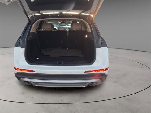 Certified 2022 Lincoln Corsair Standard image 8