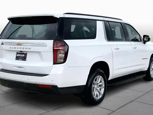 Used 2021 Chevrolet Suburban Commercial image 12