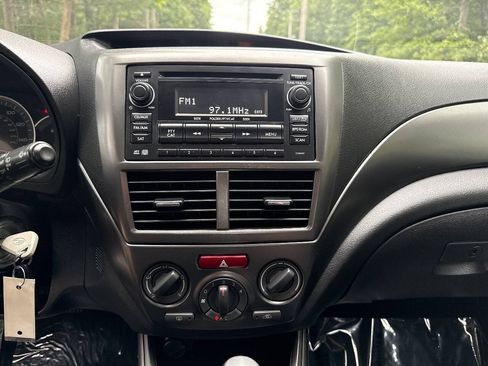 Used 2011 Subaru Impreza Outback Sport AWD/4WD image 23