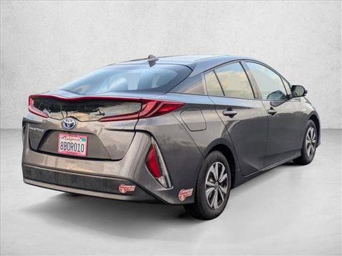 Certified 2017 Toyota Prius Prime Plus image 5