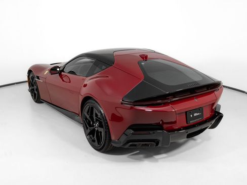 Used 2025 Ferrari 12Cilindri RWD image 5