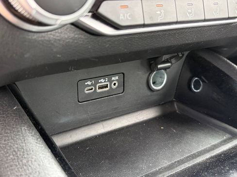 Used 2024 Nissan Altima 2.5 SV FWD image 9