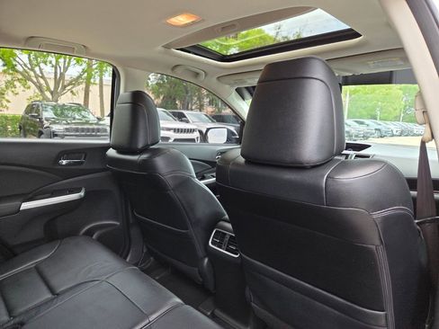 Used 2015 Honda CR-V EX-L image 16