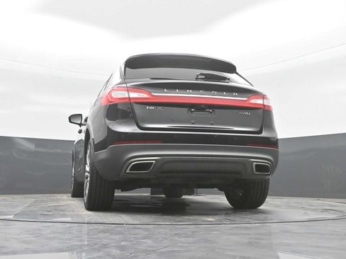 Used 2016 Lincoln MKX Reserve w/ Driver Assistance Package AWD/4WD image 33