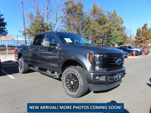 Used 2019 Ford F250 Lariat w/ Lariat Ultimate Package image 1