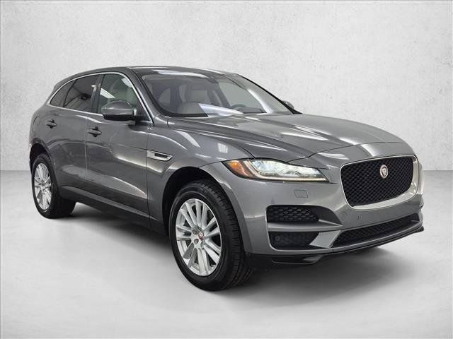 Used 2017 Jaguar F-PACE Prestige AWD/4WD image 3