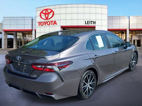 Used 2023 Toyota Camry SE w/ Audio Upgrade Package image 8