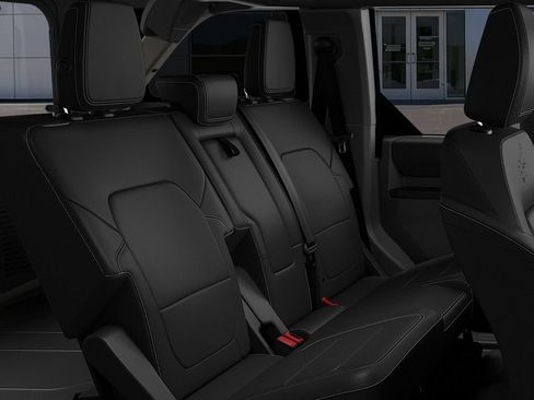 New 2026 Ford Bronco Outer Banks AWD/4WD image 11