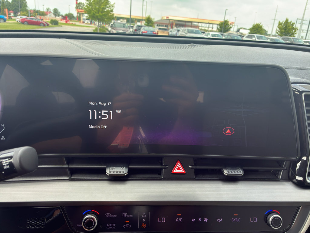 Used 2023 Kia Sportage EX FWD image 15