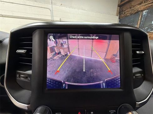 Used 2019 RAM 3500 Big Horn image 15