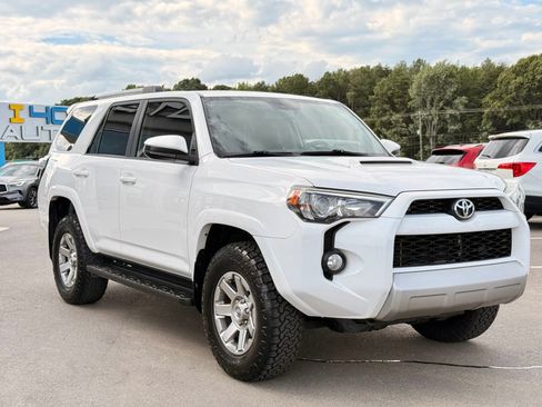 Used 2016 Toyota 4Runner Trail AWD/4WD image 8