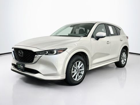 Used 2025 MAZDA CX-5 AWD 2.5 S w/ Preferred Package image 3
