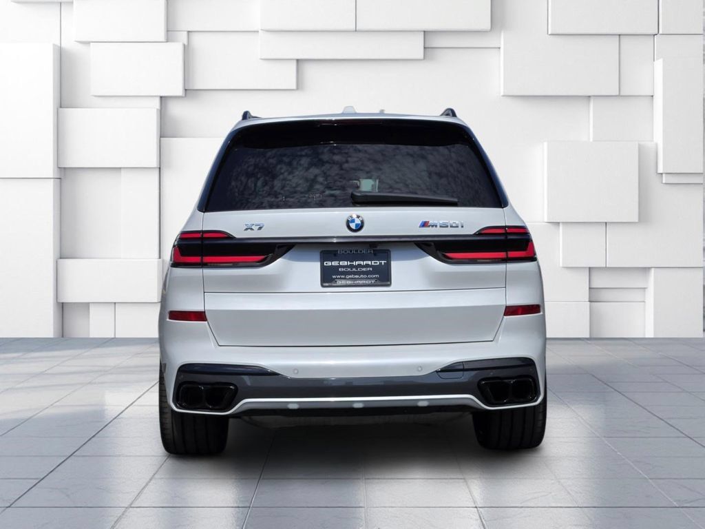 Certified 2024 BMW X7 M60i w/ Executive Package AWD/4WD image 7