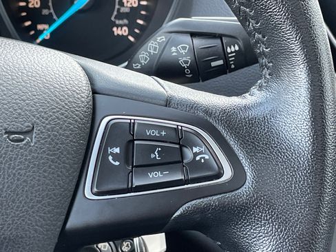 Used 2018 Ford Escape SEL AWD/4WD image 14
