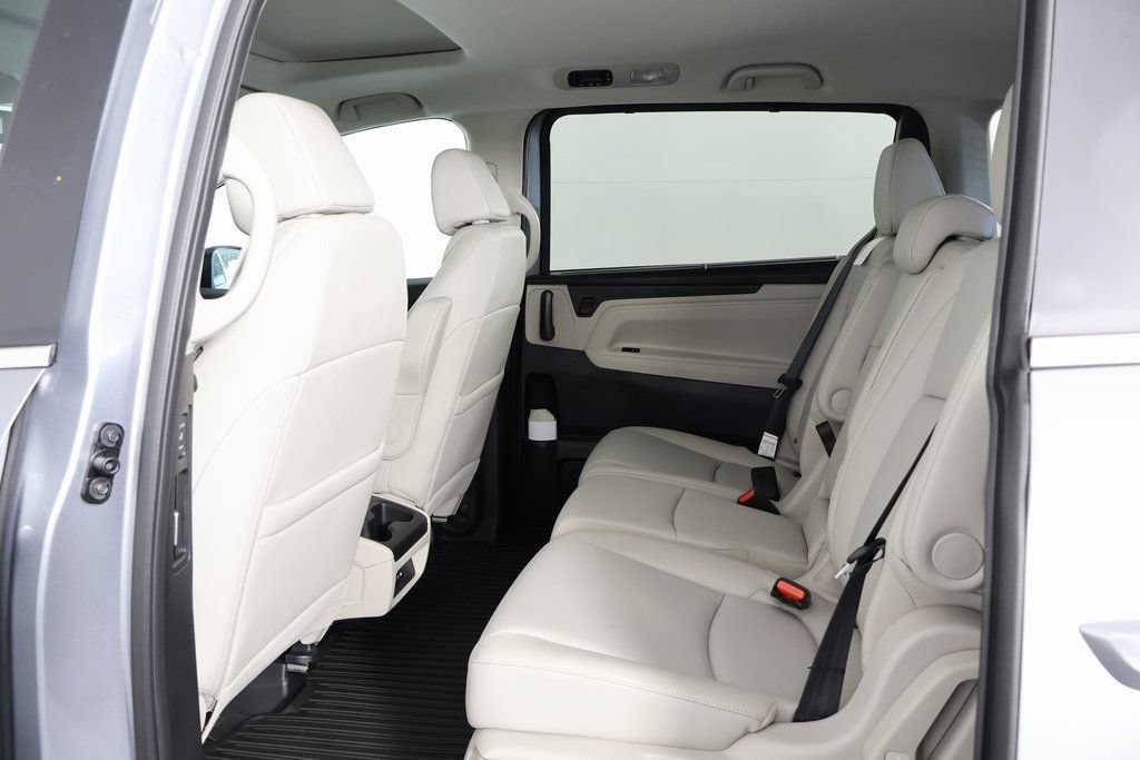 New 2026 Honda Odyssey EX-L image 6