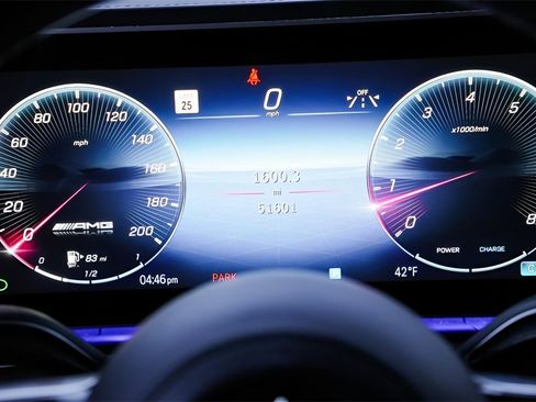 Used 2024 Mercedes-Benz GLS 63 AMG 4MATIC image 44